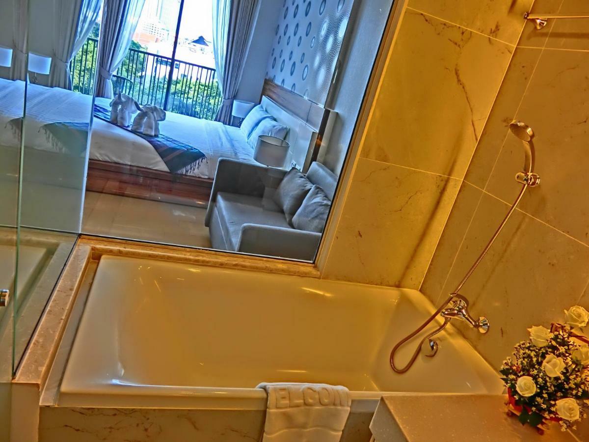 The Astra Suites 清邁 外观 照片
