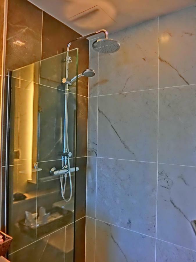 The Astra Suites 清邁 外观 照片